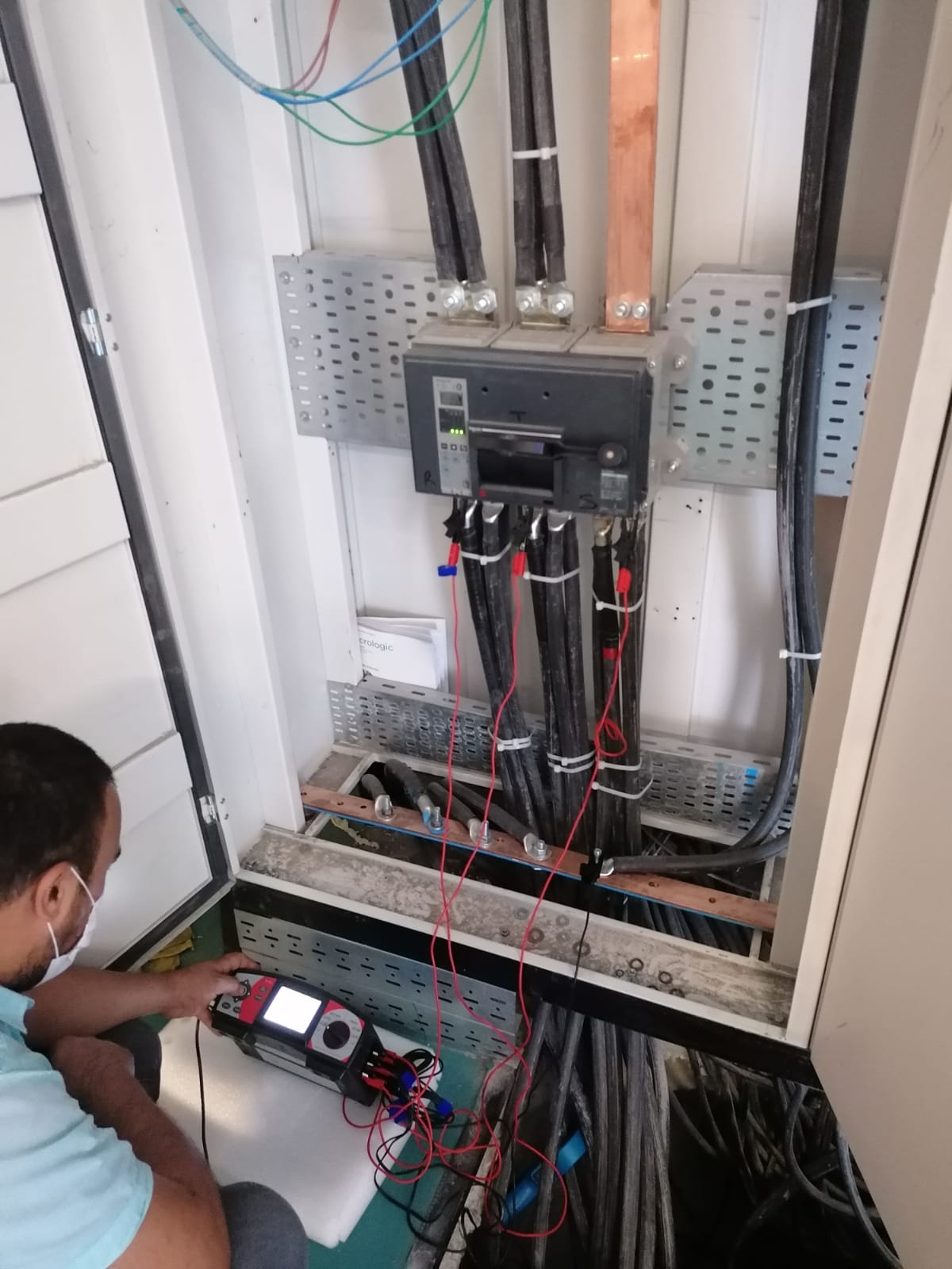 6bed9f63-1070-46e8-ae36-316baa827fb8